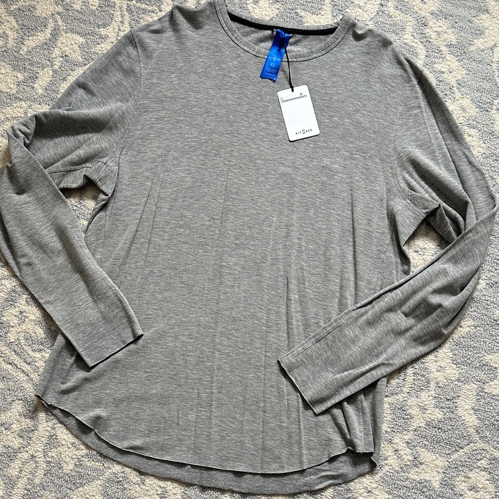 Kit and Ace Gray Crewneck Sweater